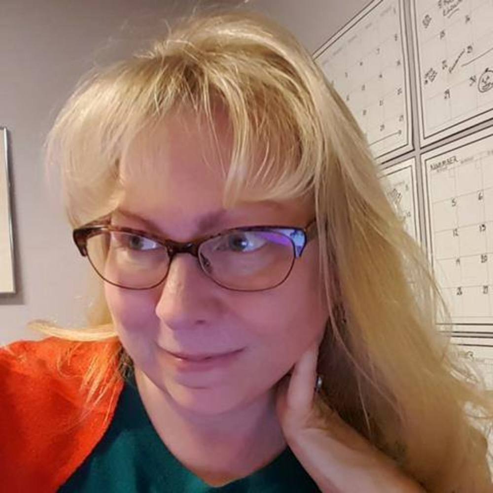 Meet your Posher, Victoria